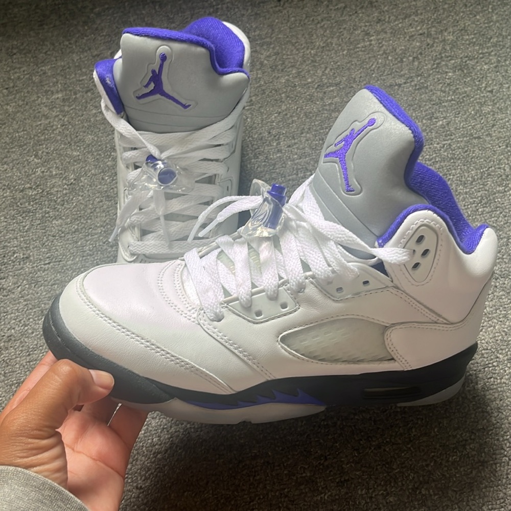 Jordan 5s, Purple and White, Size 6 in boys/ men and 7.5 in women
